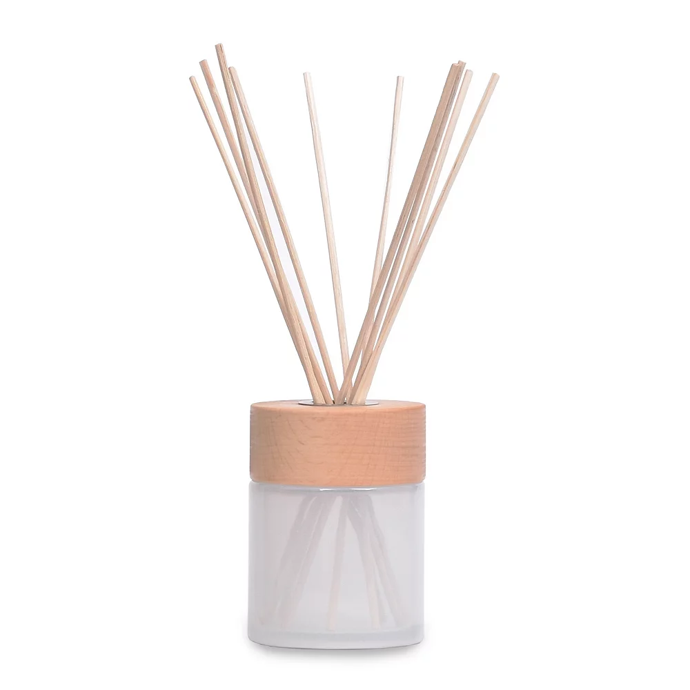 Sonoma Goods For Life® Spa Calm Eucalyptus & Bergamot Reed Diffuser 4 Sonoma Goods For Life® Spa Calm Eucalyptus & Bergamot Reed Diffuser - Image 2