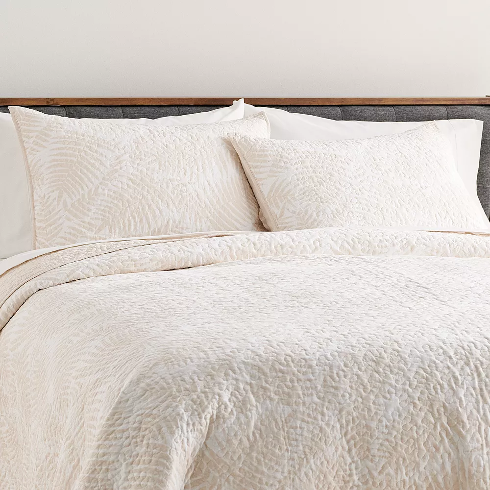 Sonoma Goods For Life® Southern Traditions Palms Quilt Set 4 Sonoma Goods For Life® Southern Traditions Palms Quilt Set - Image 2