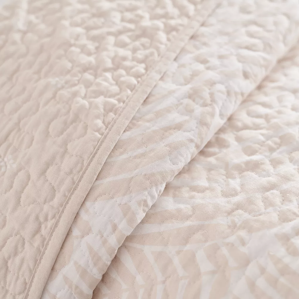 Sonoma Goods For Life® Southern Traditions Palms Quilt Set 5 Sonoma Goods For Life® Southern Traditions Palms Quilt Set - Image 3